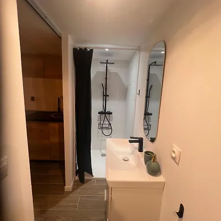 Independant Et Equipe Proche Circuit Des 24h Et Pole Europeen Du Cheval Yvré-lʼÉvêque